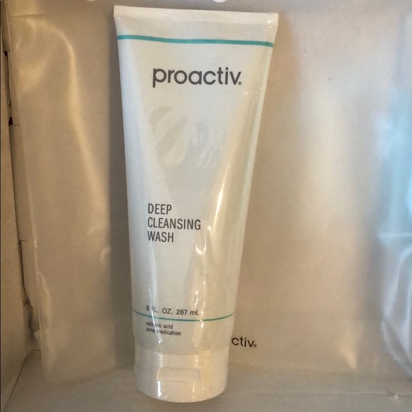 Proactiv Kit - Picture 2 of 6